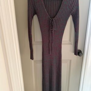 Elegant Gray Knit Dress